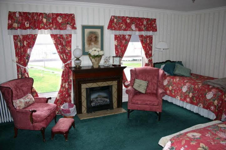 Naples Augustus Bove House Bed & Breakfast エクステリア 写真