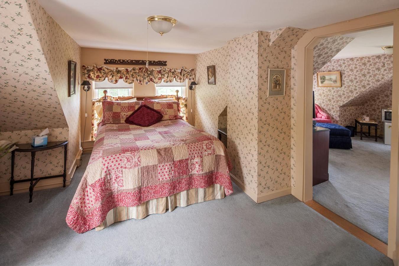 Naples Augustus Bove House Bed & Breakfast エクステリア 写真